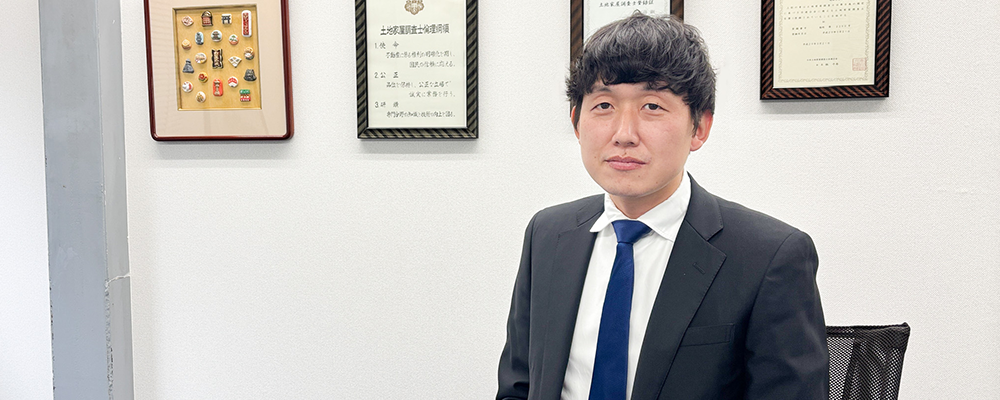 プロフィール